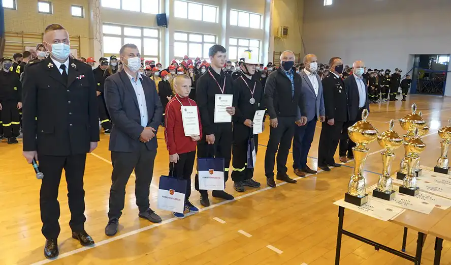 Zawody strażackie w Brzeznej. Drużyny z Gołkowic Górnych i Ptaszkowej najlepsze