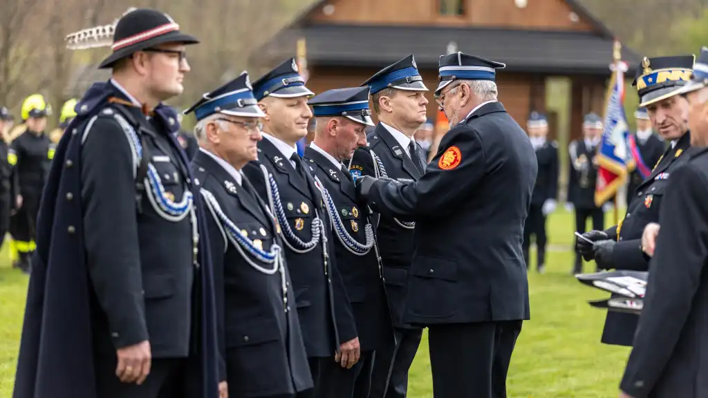 Jednostki OSP w Piwnicznej-Zdroju i Wierchomli Wielkiej mają nowe wozy strażackie