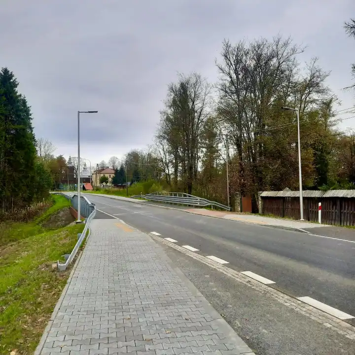 Nowy chodnik i oświetlenie w Tyliczu poprawią bezpieczeństwo