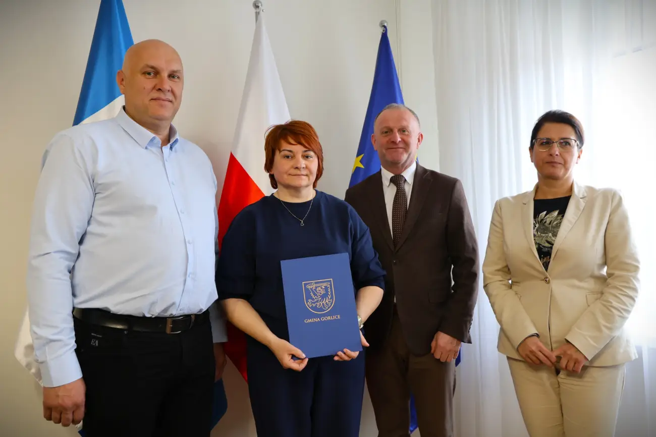 Koniec z barierami. Przedszkola w Ropicy i Stróżówce do modernizacji