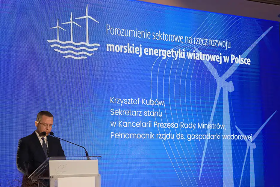 PWSZ uczestnikiem porozumienia na rzecz rozwoju morskiej energetyki wiatrowej w Polsce