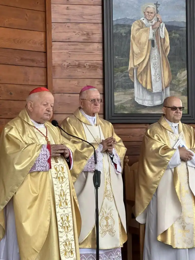 Tłumy na Jubileuszu XXV–lecia kanonizacji św. Kingi i Diecezjalnym Święcie Rodziny w Starym Sączu