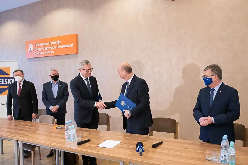 Podpisano umowę na budowę obwodnicy Chełmca