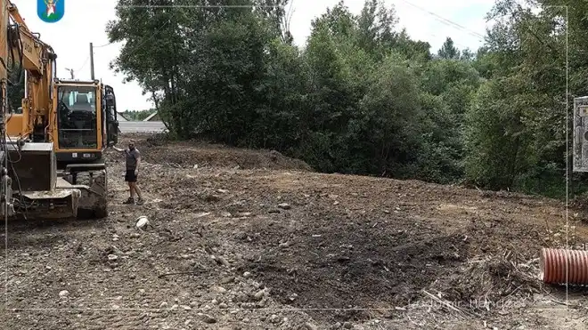 Nowy Sącz: Trwają prace przy stabilizacji osuwiska przy ul. Zalesie. Zaplanowano również odbudowę jezdni