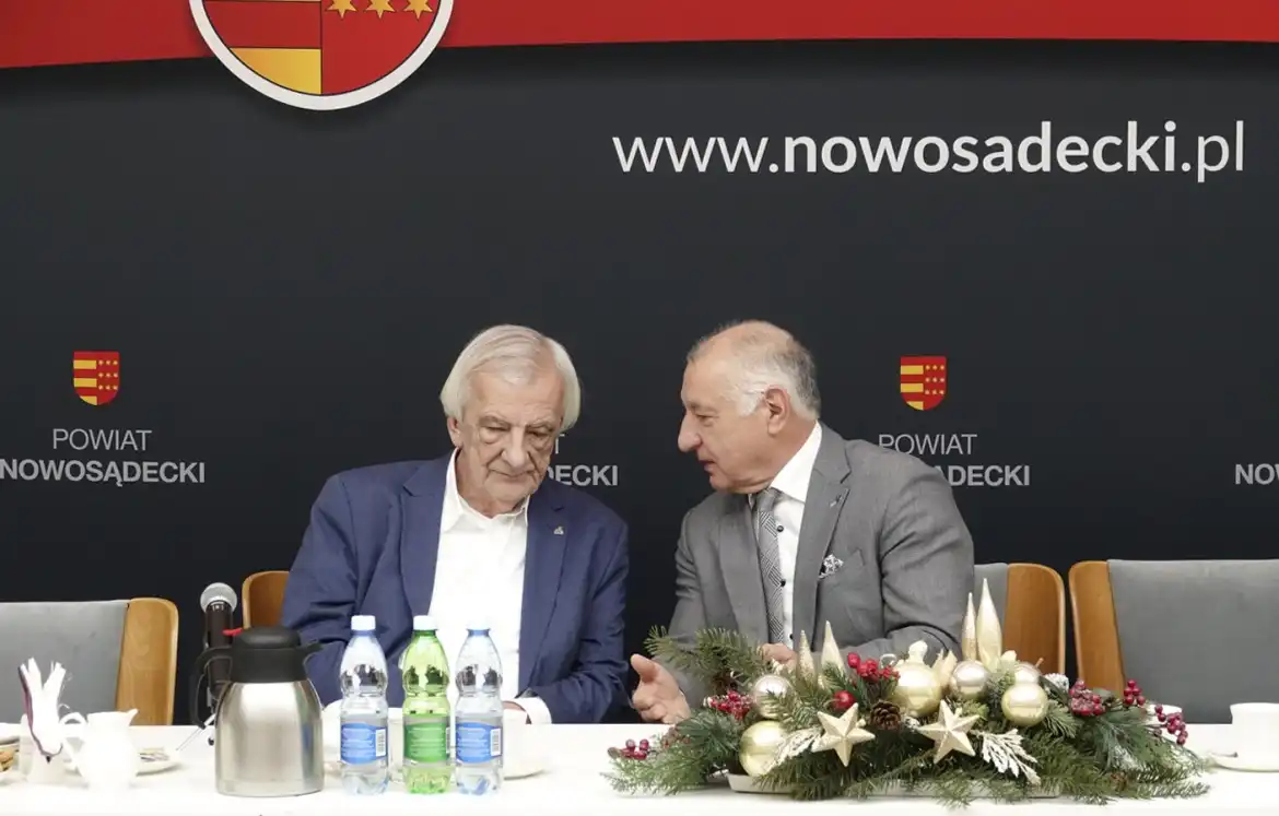 Samorządowcy z Sądecczyzny spotkali się z wicemarszałkiem Sejmu Ryszardem Terleckim
