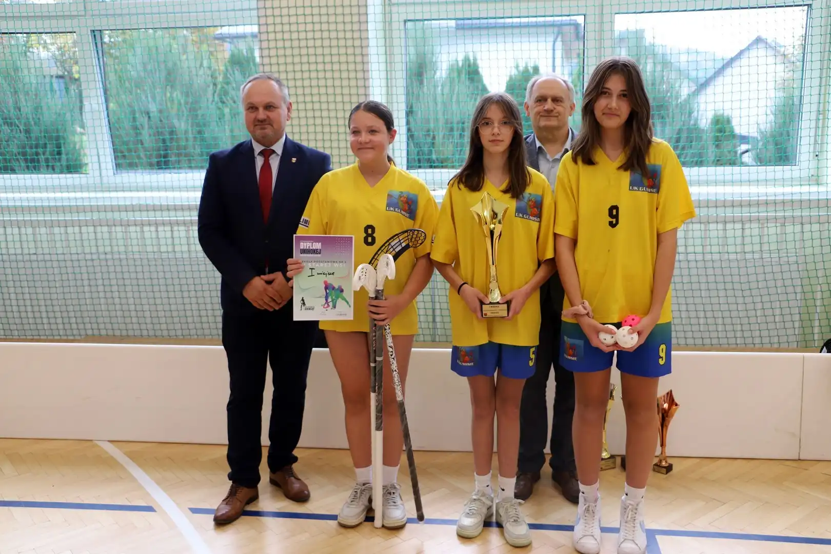 Mistrzostwa Gminy Limanowa w Unihokeju. Triumf uczniów z SP nr 2 w Starej Wsi