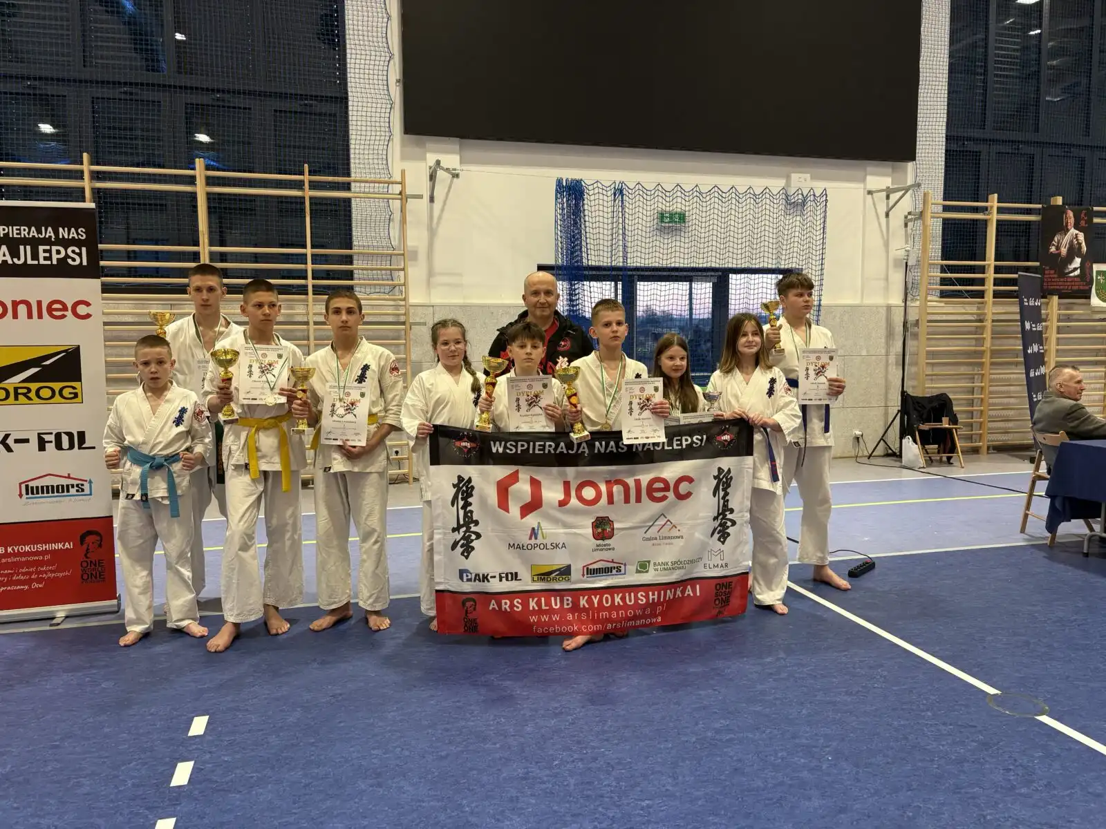 Medalowa dominacja ARS Limanowa – JONIEC Team w Kaszowie