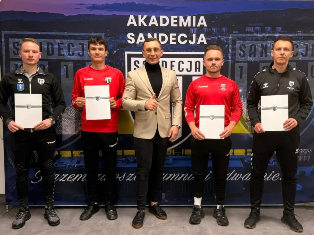 Akademia Sandecja wzmacnia sztab. Nowi fizjoterapeuci dołączają do zespołu
