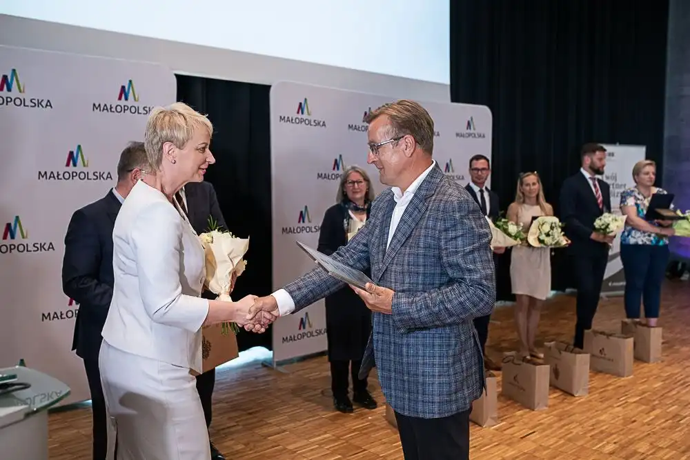 Małopolska: Gala Amicus Hominum i Kryształy Soli. Laureaci nagrodzeni