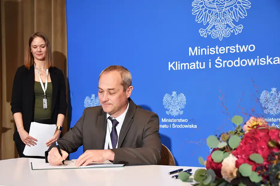 PWSZ uczestnikiem porozumienia na rzecz rozwoju morskiej energetyki wiatrowej w Polsce