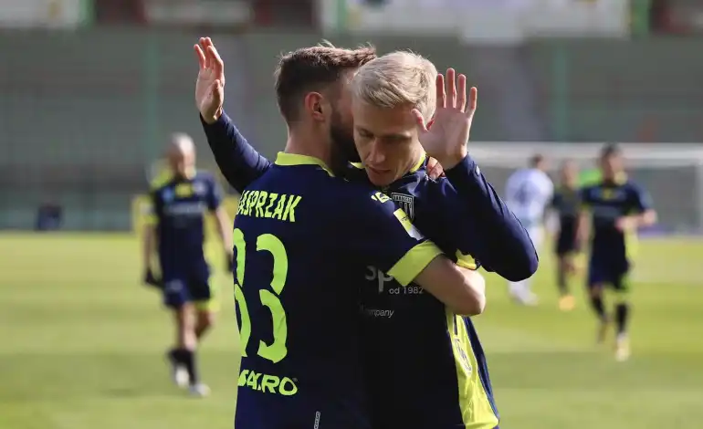 Drużyna Sandecji kontynuuje dobrą passę i wygrywa kolejny mecz