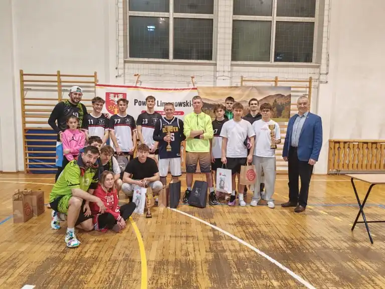 Otwarty Turniej Koszykówki „Instal CUP” w Mszanie Dolnej. Pamięć o Żołnierzach Wyklętych