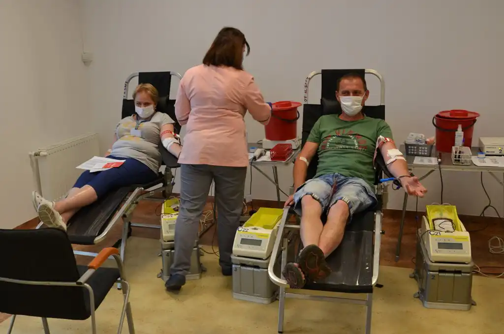 Akcja „103 litry krwi na 103. rocznicę powstania Policji” trwa nadal. 22 czerwca w Nowym Sączu zebrano ponad 8 litrów krwi