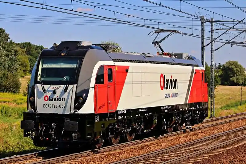 Newag wzmacnia tabor Olavion. 12 nowych lokomotyw wartych 224,6 mln zł