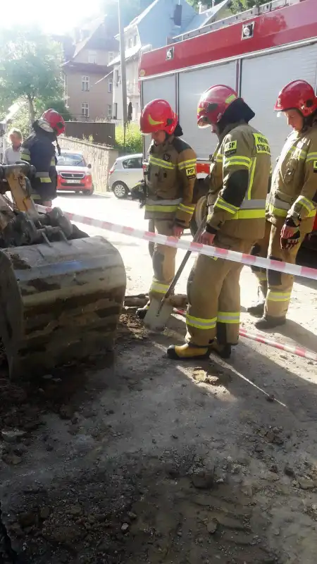 Krynica-Zdrój: Woda z hydrantu zalała ulicę