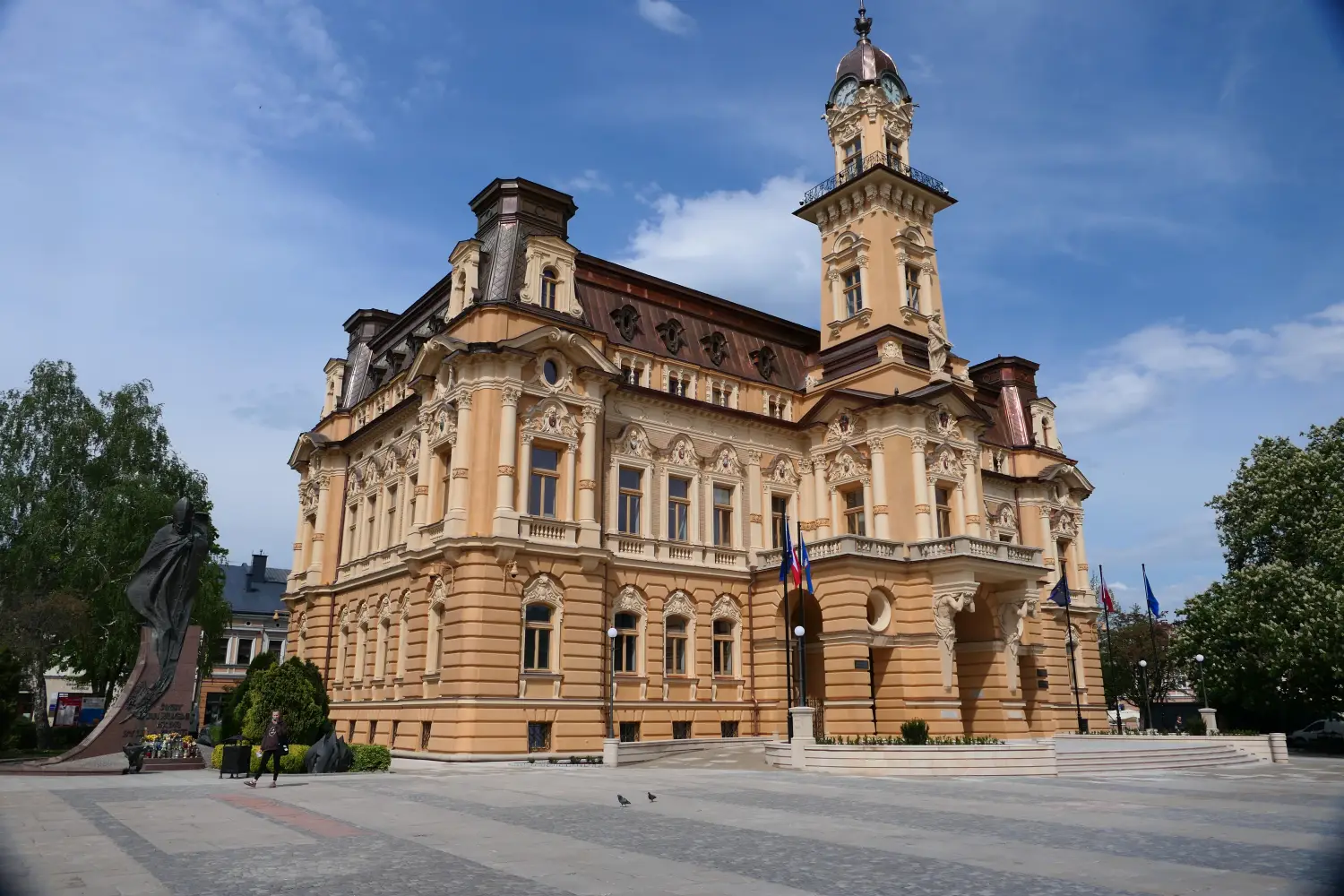 NIK skontrolowała spółki Nowego Sącza. Są zawiadomienia do prokuratury i Prezesa UZP