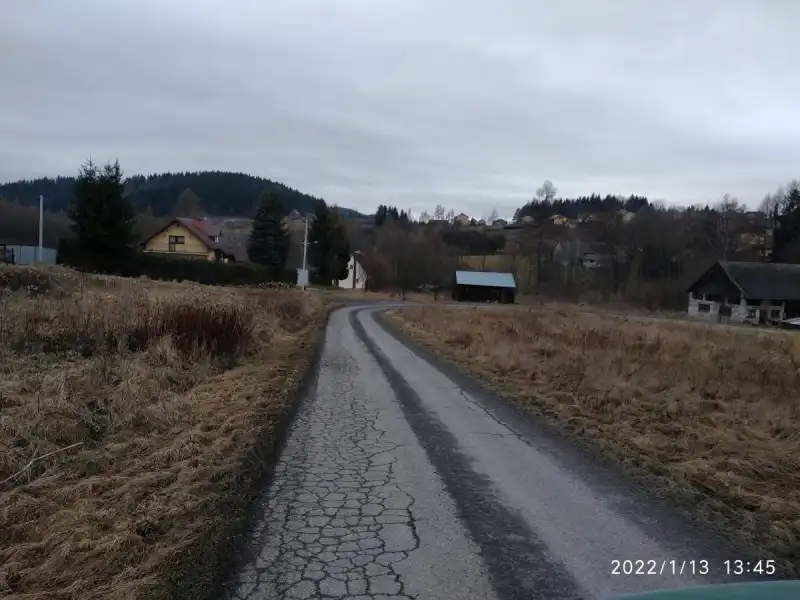 Nawierzchnia drogi Mogilskie Cisy gotowa