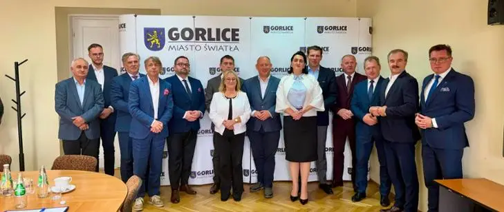 Wojewoda spotkał się z samorządowcami w Gorlicach. Rozmawiali o przyszłości regionu