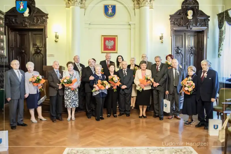 Złote gody w nowosądeckim Ratuszu. 9 par świętowało jubileusze małżeńskie