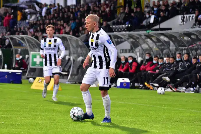 Sandecja remisuje z Chrobrym Głogów