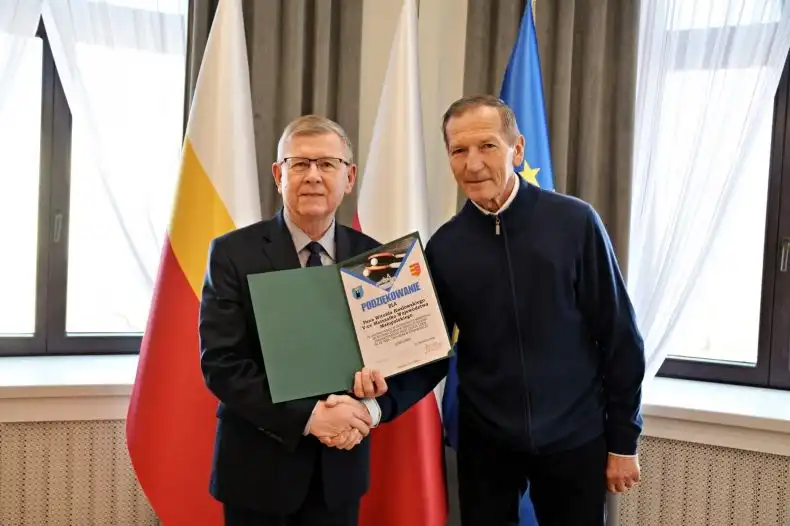 Rozmowy o sporcie w Nowym Sączu. Spotkanie wicemarszałka z Marianem Kuczajem