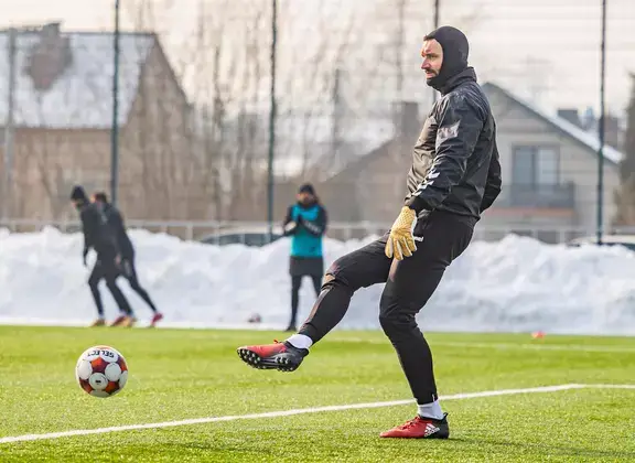 Skuteczny sparing Sandecji. Trzy bramki i wygrana z Puszczą
