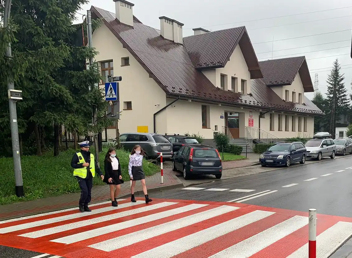Akcja „Bezpieczna droga do szkoły” na Sądecczyźnie - posypały się mandaty