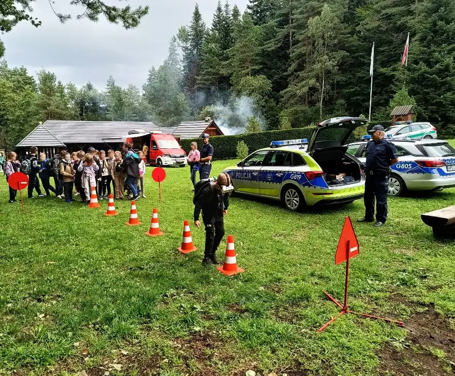 Światowy Dzień Pierwszej Pomocy w Łabowej. Nauka i zabawa dla najmłodszych