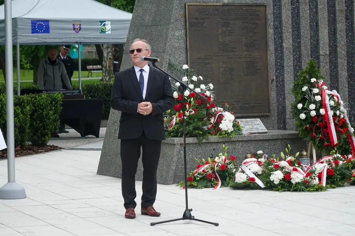 Grybów świętuje Dzień Strażaka. Wsparcie i wdzięczność dla bohaterów dnia codziennego