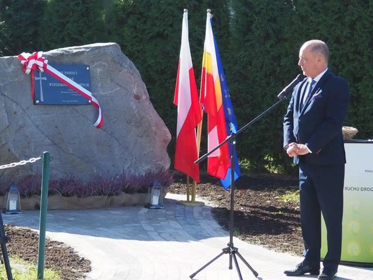 Wyjątkowa tablica przy MORD w Nowym Sączu