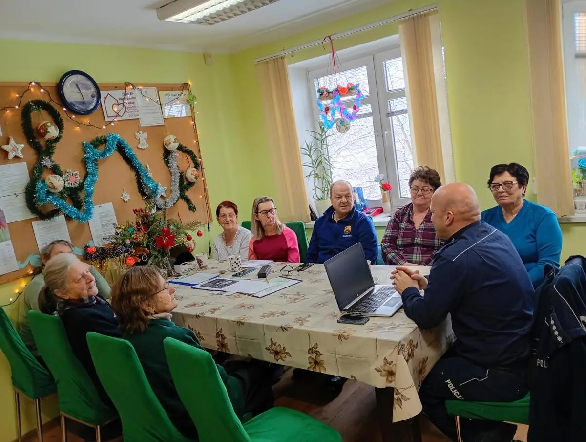 Profilaktyka zamiast interwencji. Policja edukuje osoby starsze