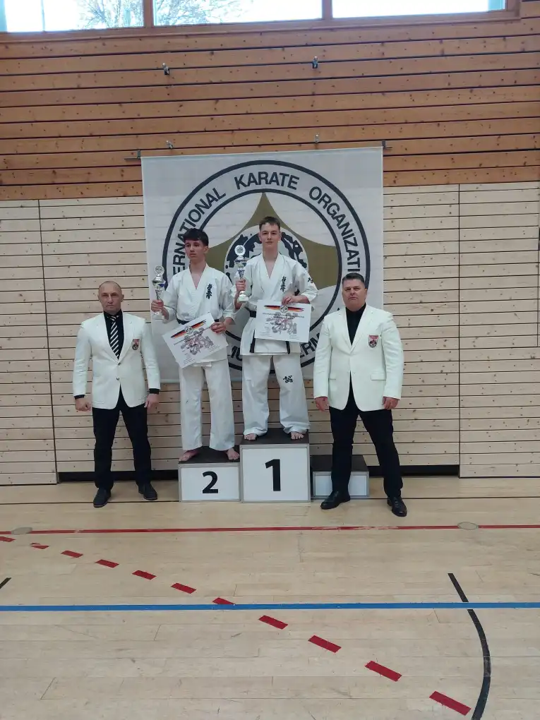 Cztery medale dla Limanowskiego Klubu Kyokushin Karate na międzynarodowych zawodach w Niemczech