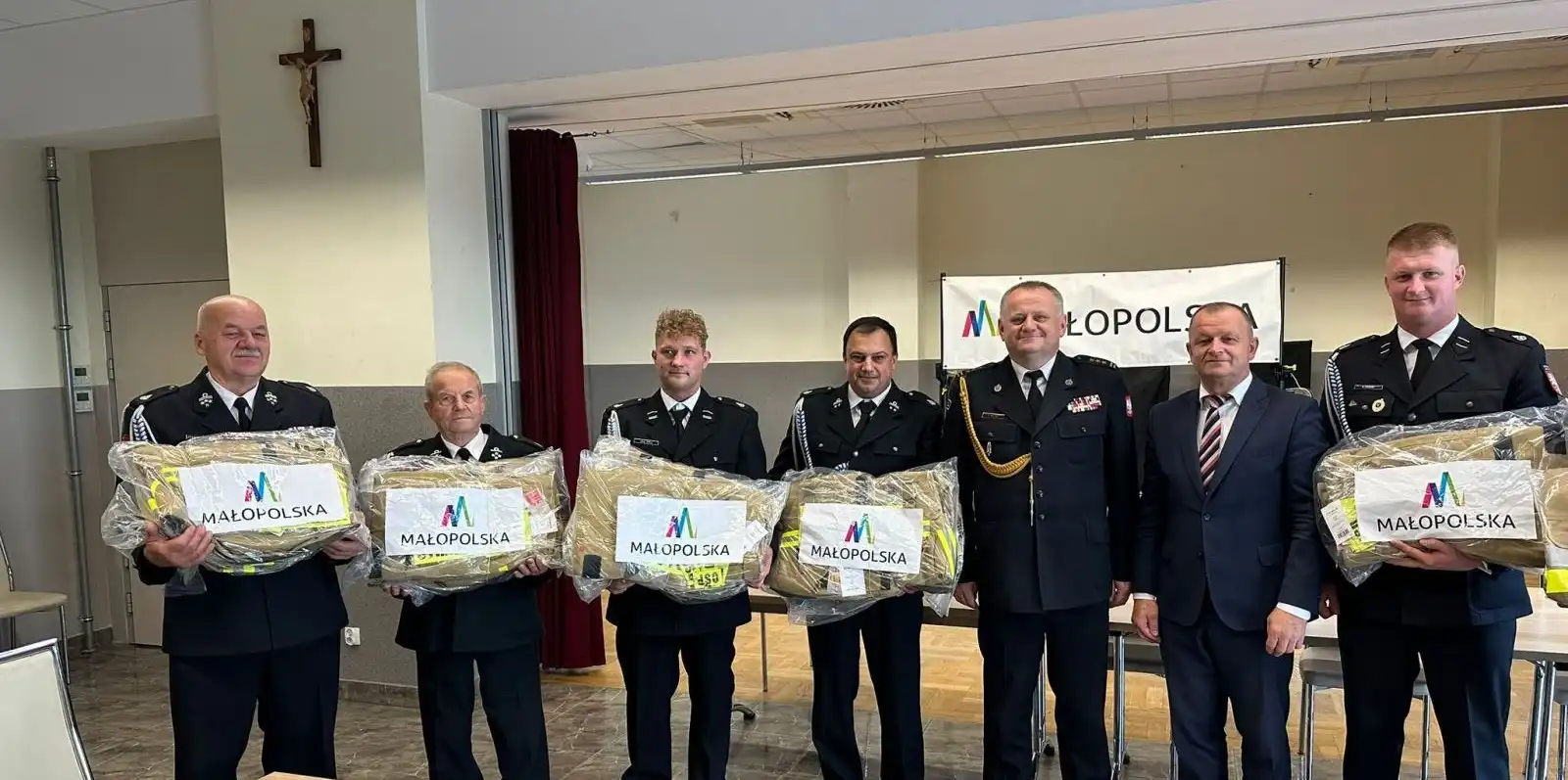 Nowe mundury bojowe dla OSP z gminy Korzenna