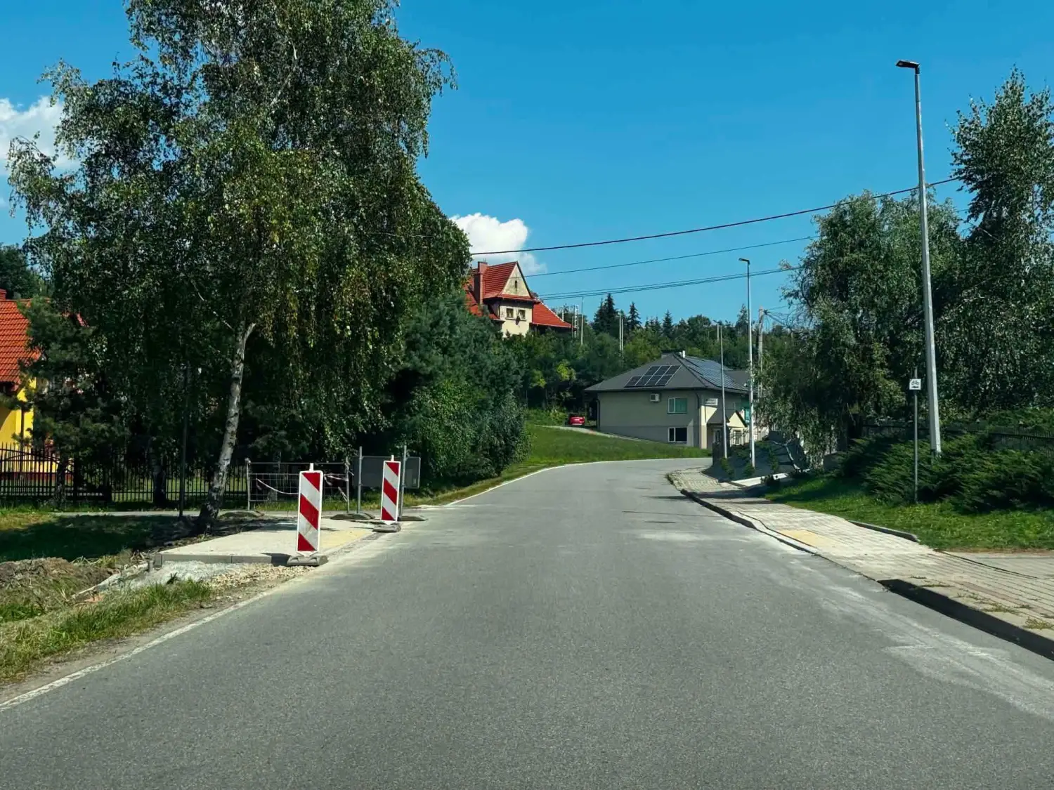 Ptaszkowa. Powstanie doświetlone przejście dla pieszych. Umowa podpisana