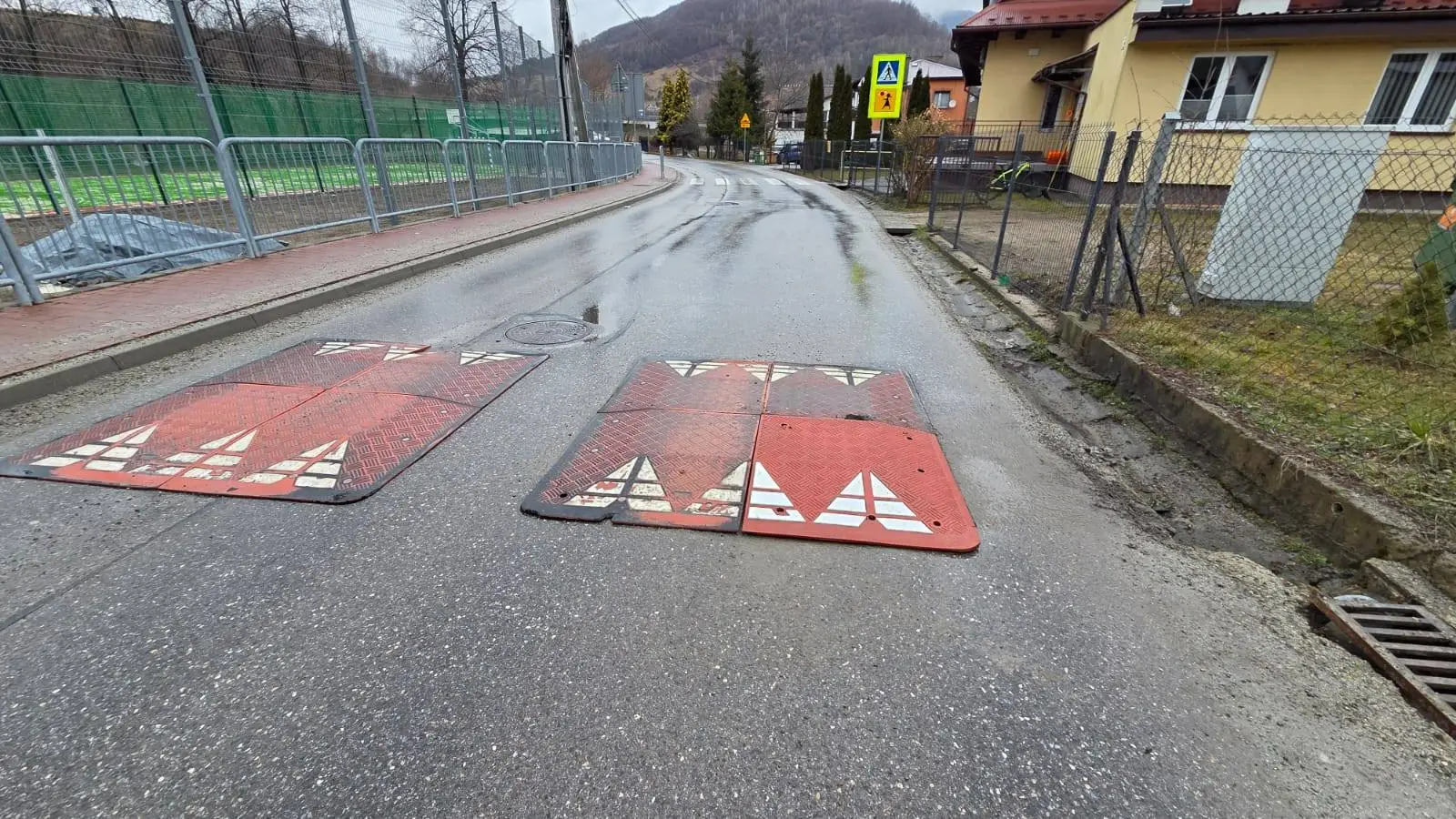 Nowe lustro w Łomnicy i naprawione wyspy. Nawet drobne zmiany mają znaczenie