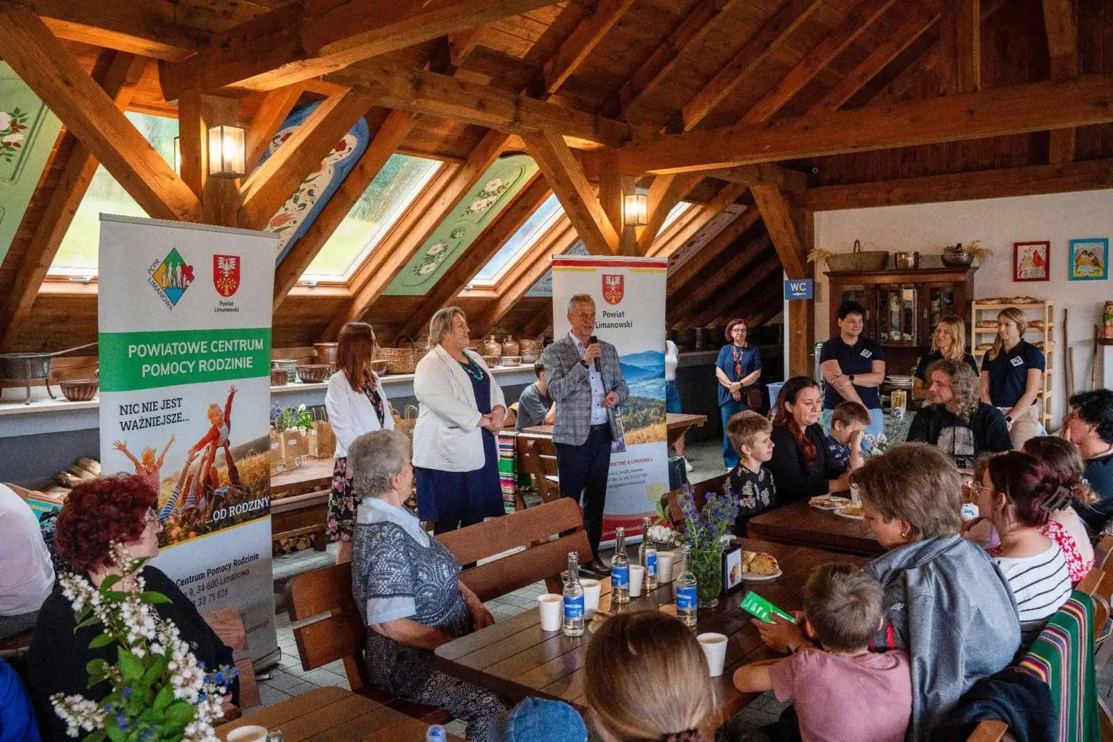 Warsztaty, zabawy i wspólny czas. Rodziny zastępcze integrowały się podczas wyjątkowego spotkania