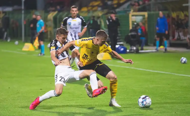 Bezbramkowy remis Sandecji z GKS-em Katowice