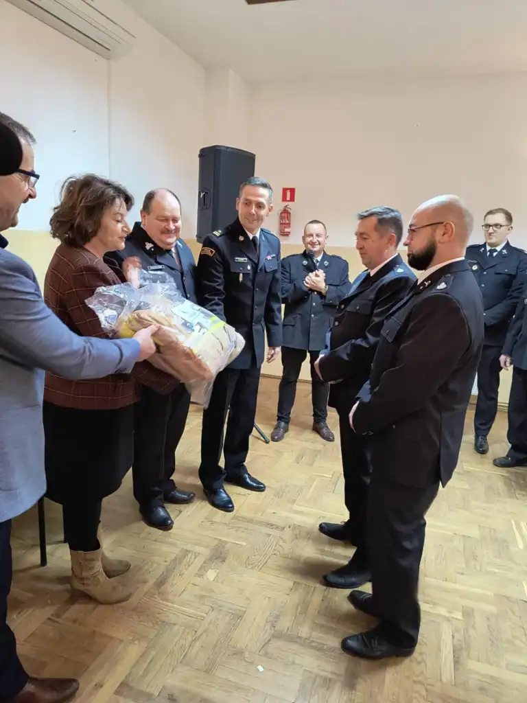 Nowy garaż i sprzęt ochronny dla OSP w Pagorzynie
