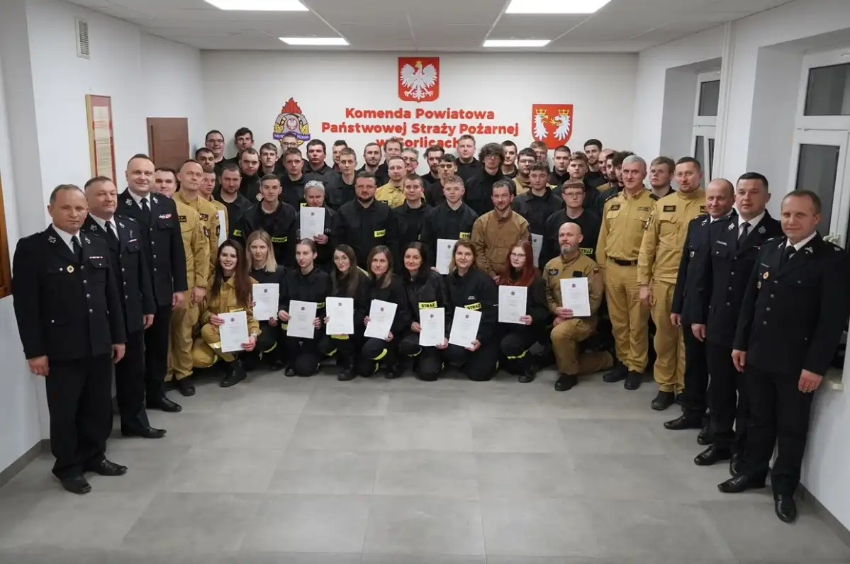 Kurs strażacki w Gorlicach zakończony. Nowi ratownicy w akcji