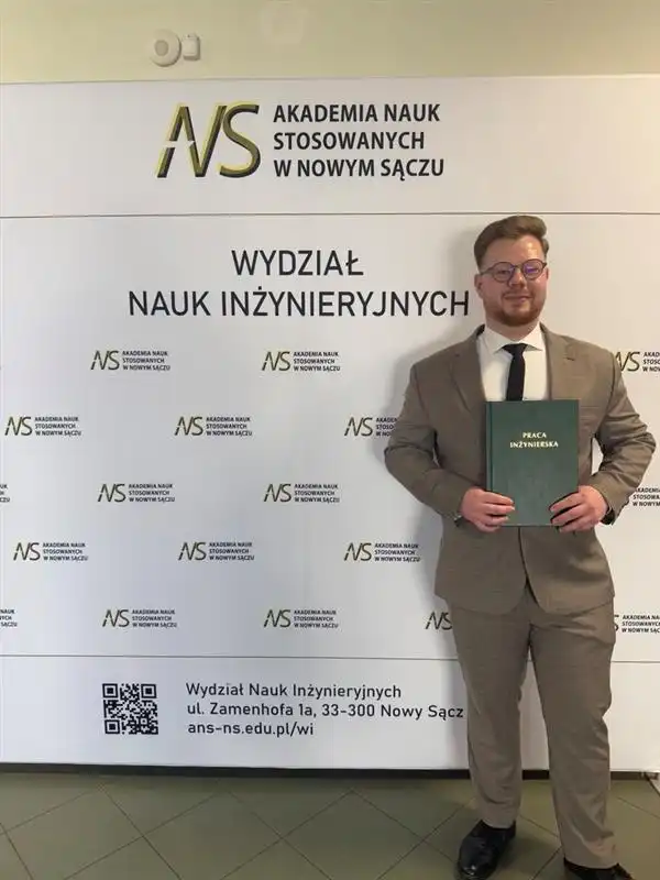 Wydział Nauk Inżynieryjnych ANS świętuje sukces 160 absolwentów. Obrony i innowacyjne projekty