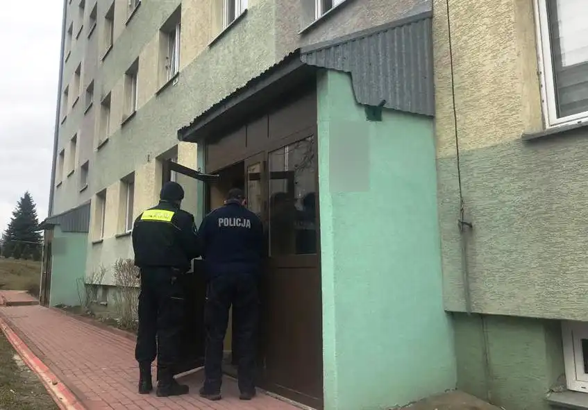 Od 15 maja zniesienie części obostrzeń. Policjanci nadal będą prowadzić wzmożone kontrole, tam gdzie one wciąż obowiązują