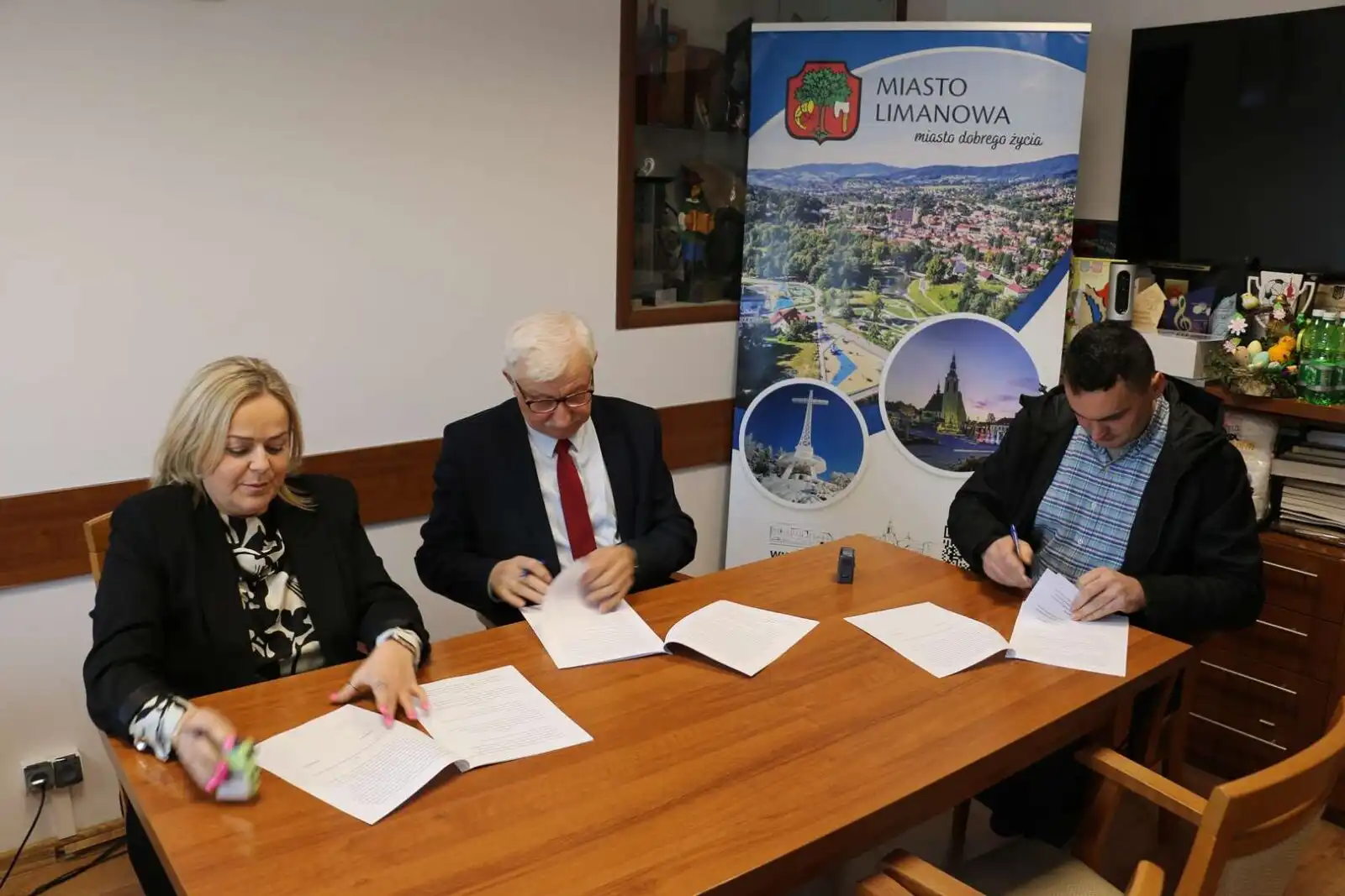 Podpisano umowę z Wykonawcą II etapu rozbudowy budynku Remizy OSP Limanowa