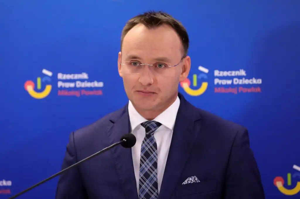 Rzecznik Praw Dziecka Mikołaj Pawlak wezwał członków Europejskiej Sieci Rzeczników Praw Dziecka (ENOC) do pilnego spotkania w związku z agresją Federacji Rosyjskiej