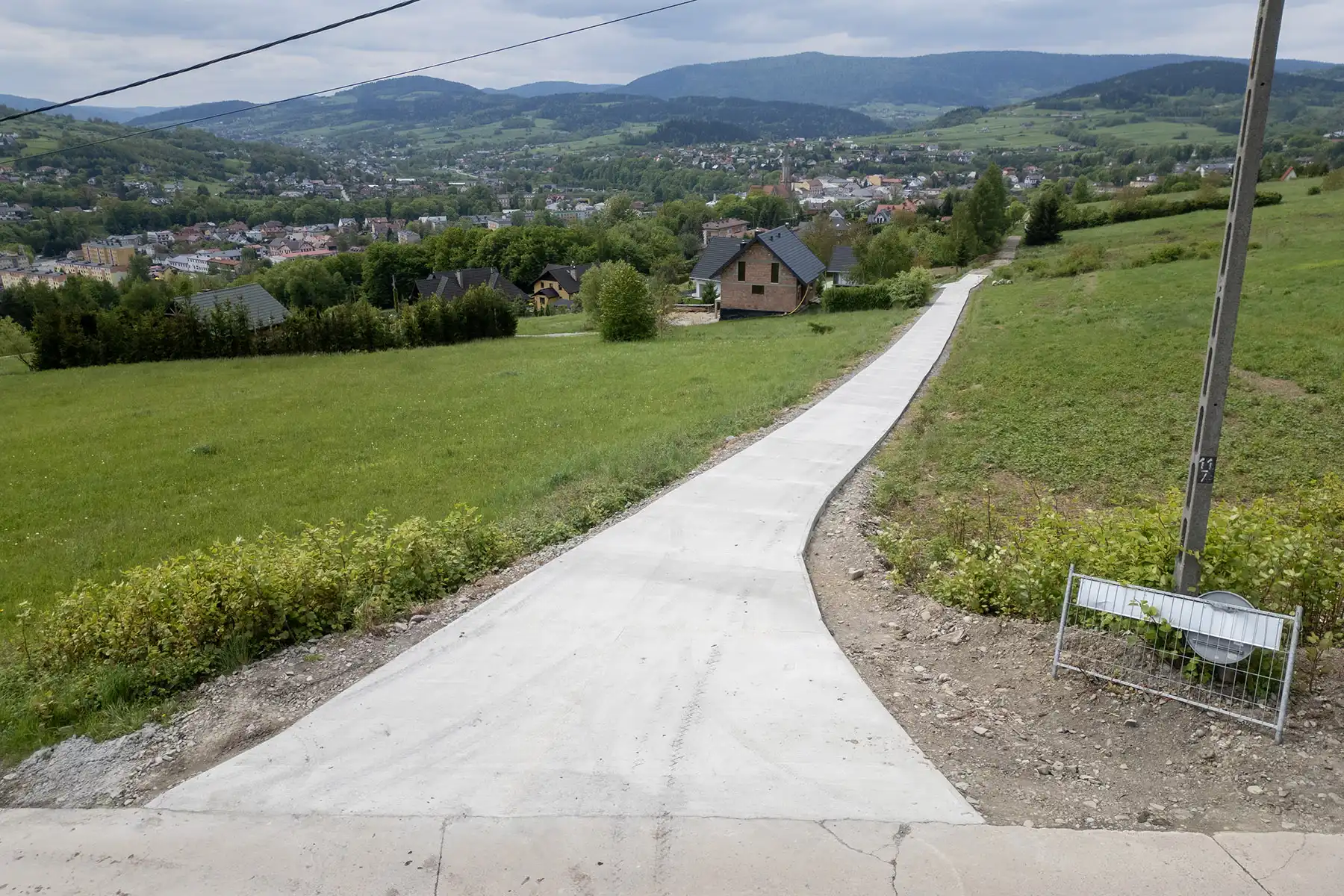 Nowe betonowe trasy w Gminie Grybów. 2 km inwestycji w 2025 roku