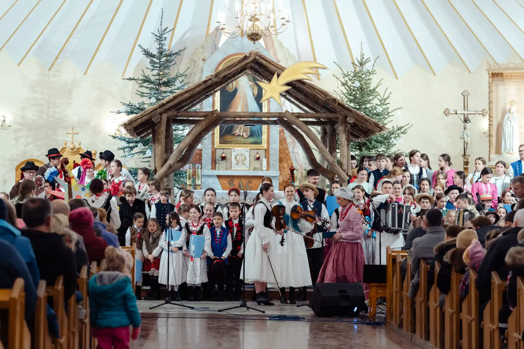 Serce pełne kolęd i pomocy. Charytatywny Koncert w Białej Niżnej
