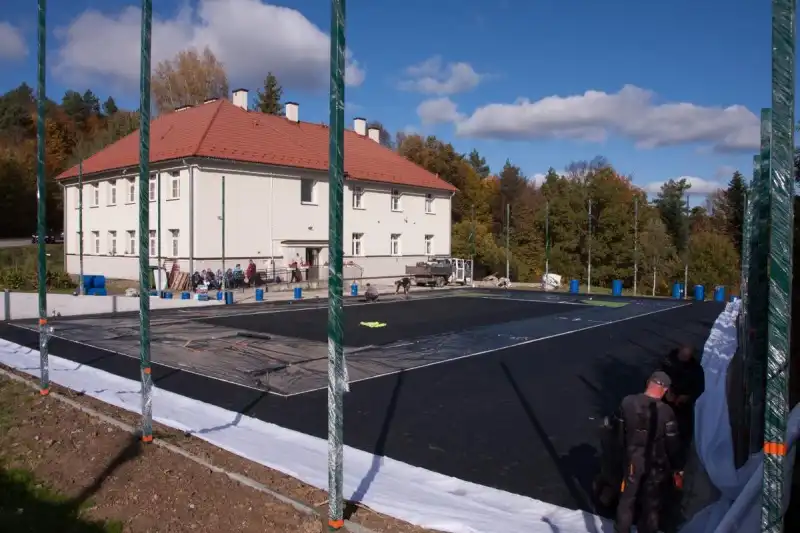 Boisko w Bukowcu nabiera kształtów