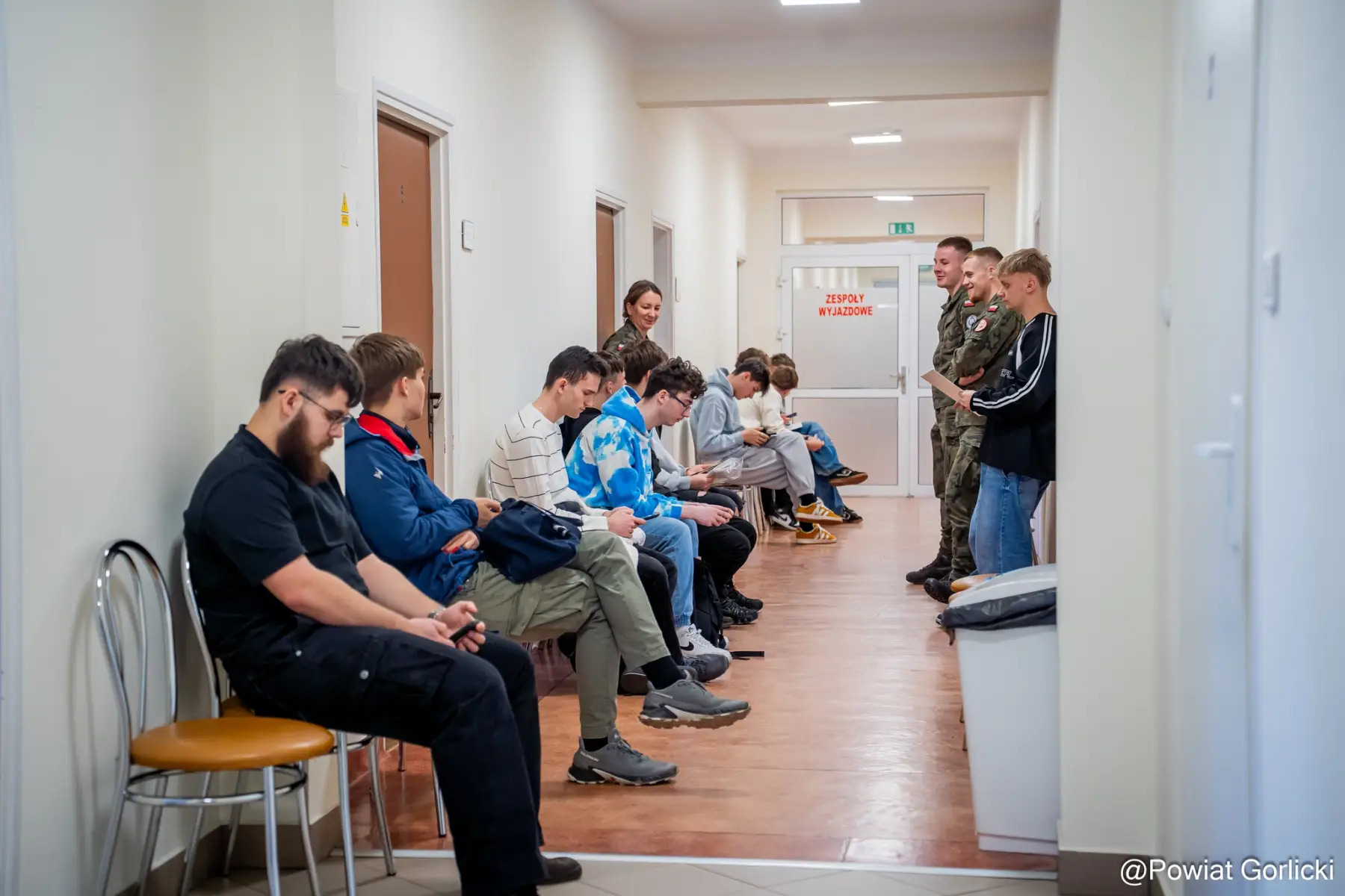 Ruszyła kwalifikacja wojskowa w powiecie gorlickim. Młodzi mieszkańcy stają przed komisją