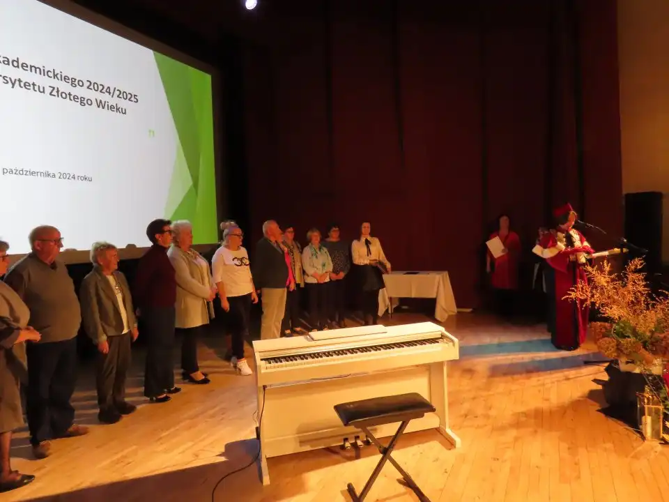 Nowe wyzwania i radości. Inauguracja na Bieckim Uniwersytecie Złotego Wieku