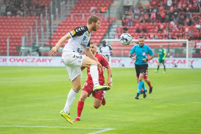 W meczu inauguracyjnym Widzew Łódź pokonuje "Biało-czarnych" 3:0