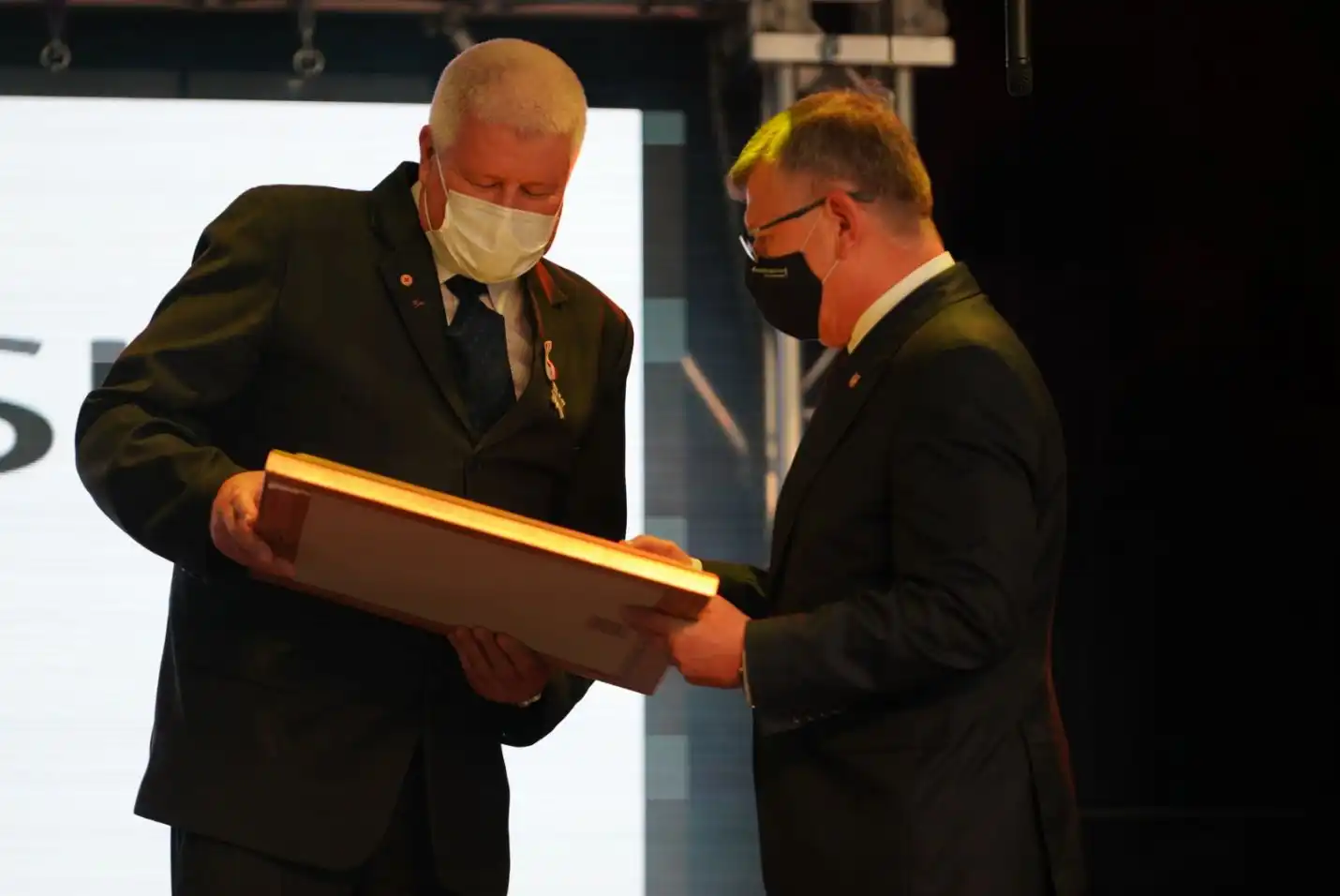 III Sądecka Gala Krwiodawstwa w Krynicy Zdroju. Marszałek Małopolski odznaczył zasłużonych krwiodawców